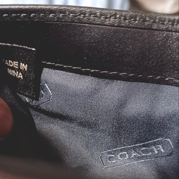 COACH Tri-fold Signature Jacquard Credit Card Wallet NWT - Picture 9 of 10